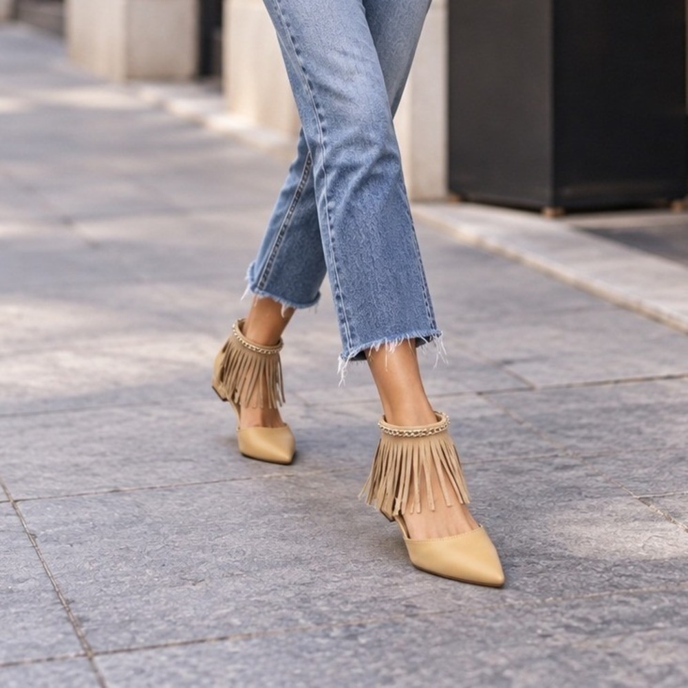 Chelsea & Zoe Tan Pointed Toe Fringe Ankle Chain D'Orsay Flats Size 7